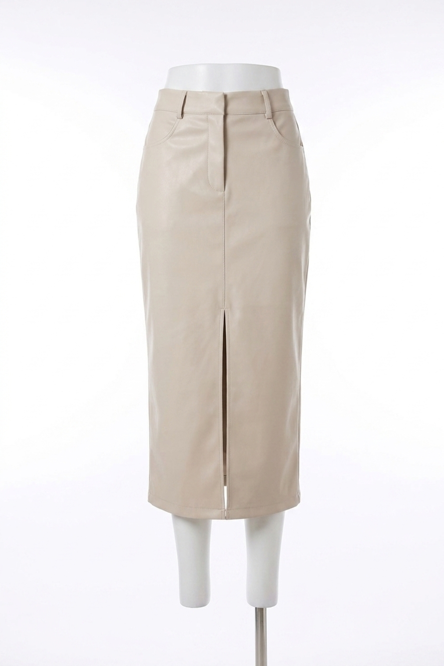 NEW ASTR karolyna skirt in ecru